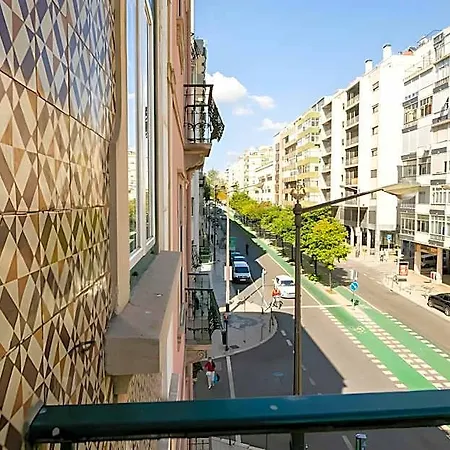 85 & Lisboa