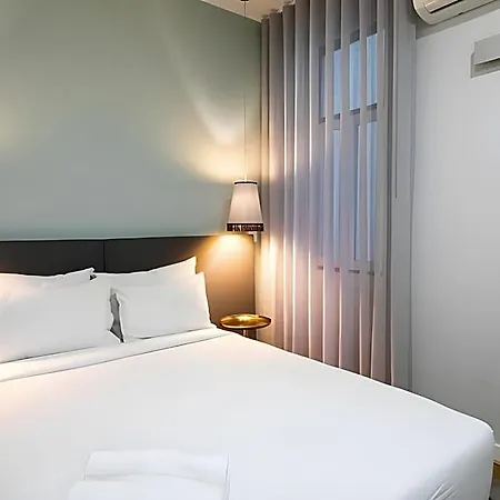 85 & Hotel Lisboa